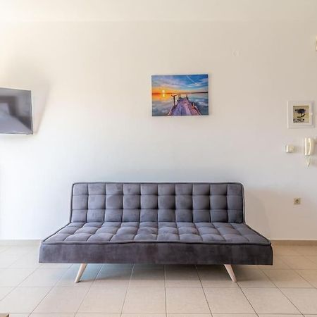 Urban Apt Next University 4 Heraklion  Bagian luar foto