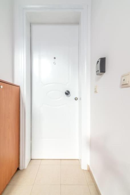 Urban Apt Next University 4 Heraklion  Bagian luar foto