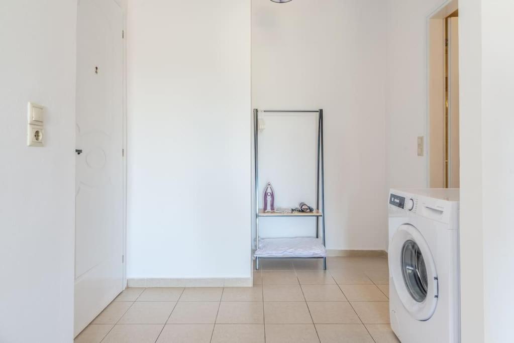 Urban Apt Next University 4 Heraklion  Bagian luar foto